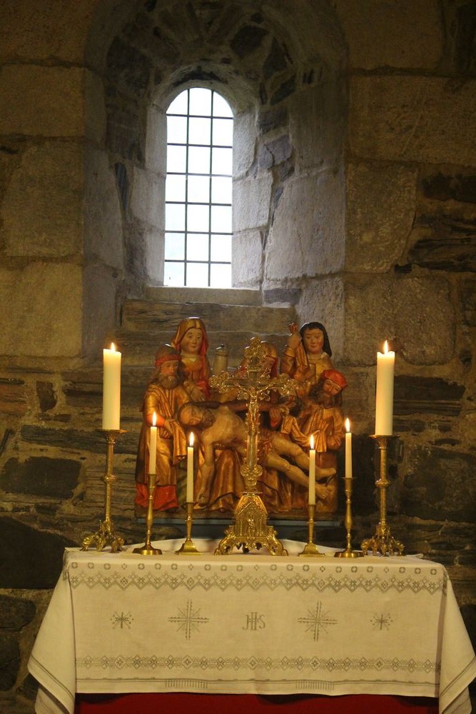 Alteret i St. Jetmund kirke